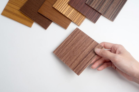 Sperrholzproduktionslinie