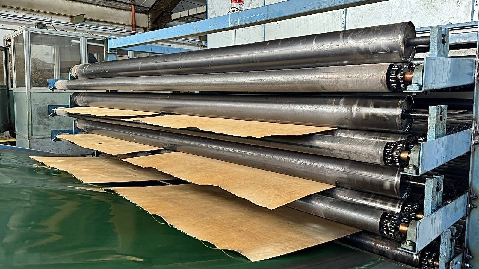 4 dek Roller Veneer Dryer